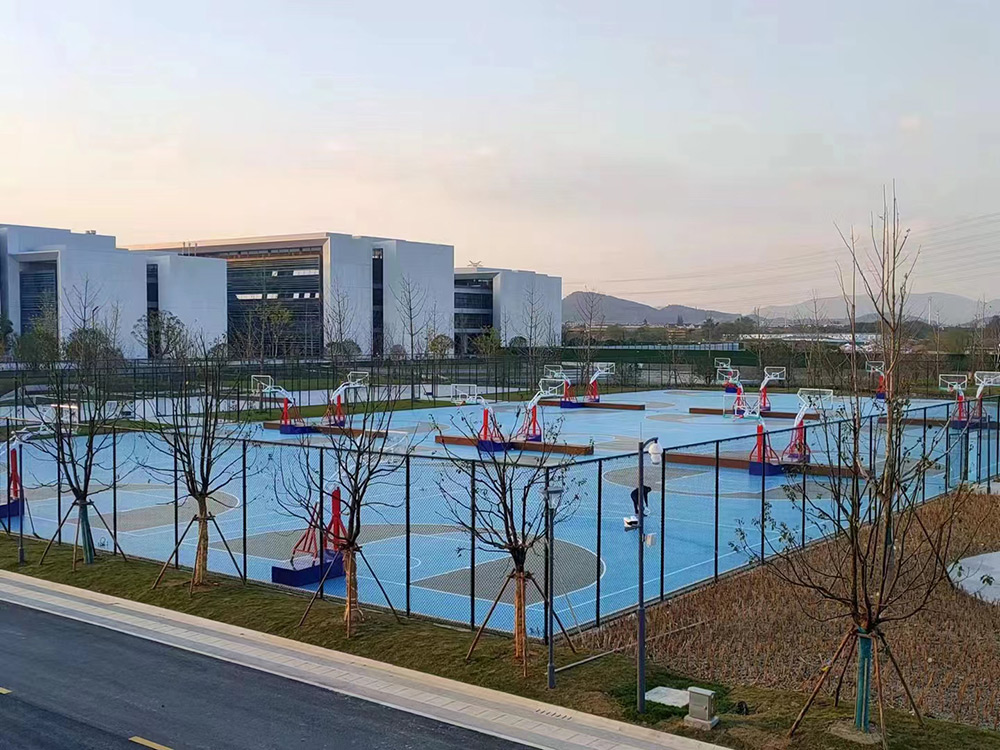 ����@���